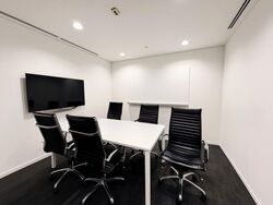 Gateway East (D7), Office #600643011